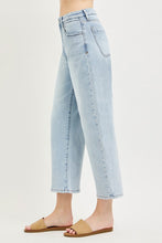 Load image into Gallery viewer, Risen Lynn Light Slouchy Barrel Jeans
