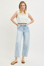 Load image into Gallery viewer, Risen Lynn Light Slouchy Barrel Jeans
