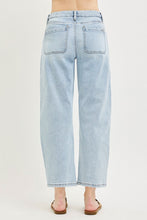 Load image into Gallery viewer, Risen Lynn Light Slouchy Barrel Jeans
