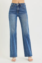 Load image into Gallery viewer, Morgan Tummy Control Straight Denim 21925
