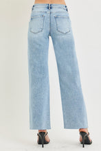 Load image into Gallery viewer, Risen Maddie Light Cut Hem Denim
