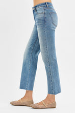 Load image into Gallery viewer, Taylor Straight Crop Rhinestone Jeans
