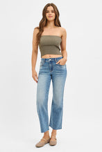 Load image into Gallery viewer, Taylor Straight Crop Rhinestone Jeans
