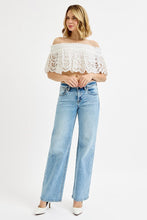 Load image into Gallery viewer, Peyton Light Low Rise Wide Denim
