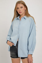Load image into Gallery viewer, Claire Snap Denim Top
