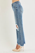 Load image into Gallery viewer, Liz Medium Wash Distressed Denim
