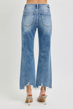 Load image into Gallery viewer, Risen Zoey Crop Straight Distressed Hem Denim
