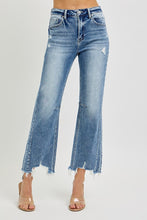 Load image into Gallery viewer, Risen Zoey Crop Straight Distressed Hem Denim
