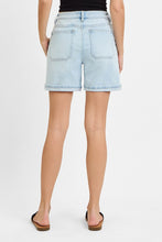 Load image into Gallery viewer, Risen Taylor Light Pocket Patch Shorts
