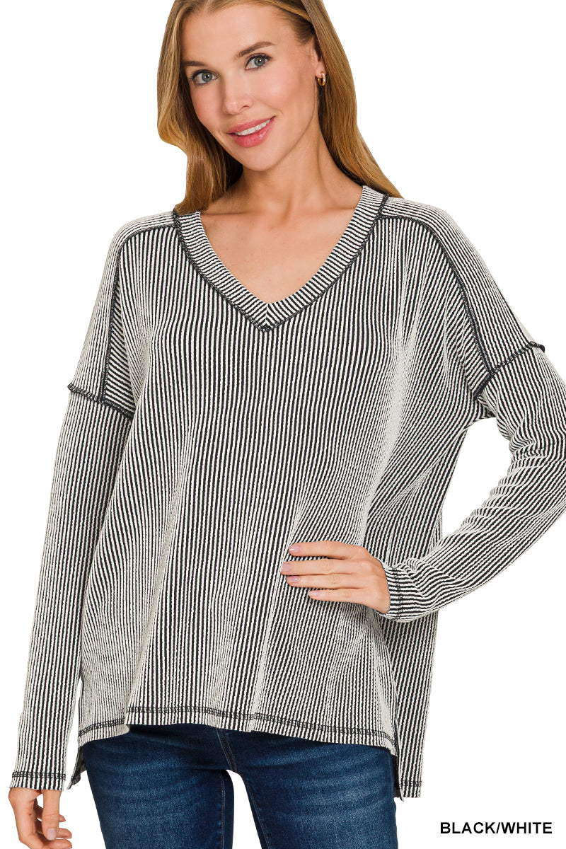B+W Textured V-Neck Top