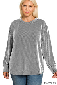 B+W Textured Round Hem Top - Plus
