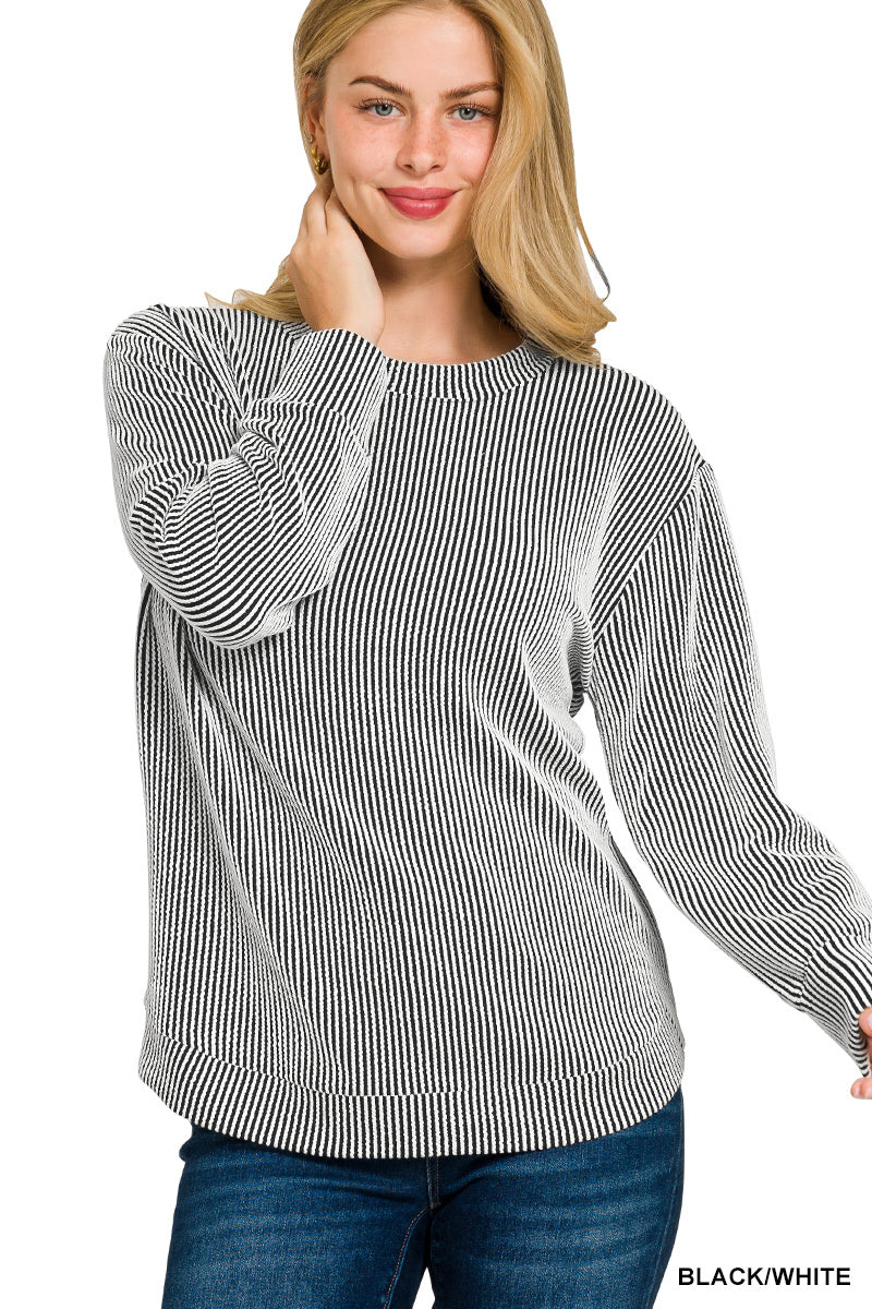 B+W Textured Round Hem Top