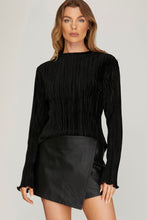 Load image into Gallery viewer, Black Velvet L/S Top
