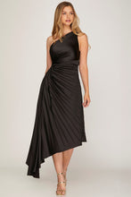 Load image into Gallery viewer, Black One Shoulder Dress
