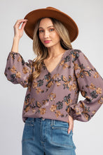 Load image into Gallery viewer, Plum Floral Top
