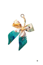 Load image into Gallery viewer, Bow Purse Charm
