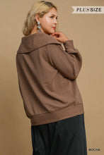 Load image into Gallery viewer, Mocha Textured Zip Pullover - Plus
