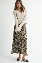 Load image into Gallery viewer, Leopard Maxi Skirt
