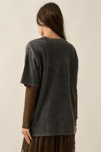 Load image into Gallery viewer, Distressed Cotton Horse Tee
