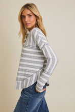 Load image into Gallery viewer, B+W Stripe Henley
