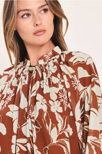Load image into Gallery viewer, Rust Floral Top
