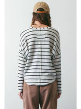 Load image into Gallery viewer, Ivory Striped L/S Top
