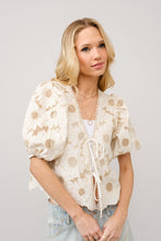 Load image into Gallery viewer, Ivory Floral Front Tie Top
