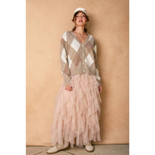 Load image into Gallery viewer, Vintage Rose Tulle Skirt
