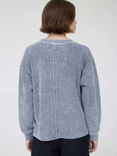 Load image into Gallery viewer, Blue Ribbed Washed Pocket Top
