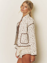 Load image into Gallery viewer, Quilted Brown Floral Jacket
