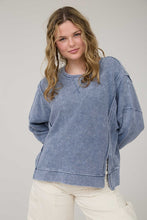 Load image into Gallery viewer, Blue Washed Slit Pullover
