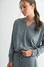 Load image into Gallery viewer, Mono B Heather Navy Brushed Hacci Top
