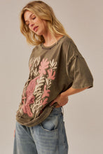 Load image into Gallery viewer, Distressed Cotton Tiger Tee
