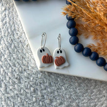 Load image into Gallery viewer, Kim Co Fall Earrings
