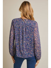 Load image into Gallery viewer, Blue Pleated Floral Top - Plus
