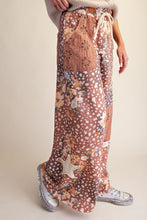 Load image into Gallery viewer, Animal Patchwork Pants
