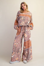 Load image into Gallery viewer, Animal Patchwork Pants
