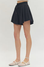 Load image into Gallery viewer, Entro Black Elastic Shorts
