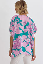 Load image into Gallery viewer, Jade + Violet Floral Top
