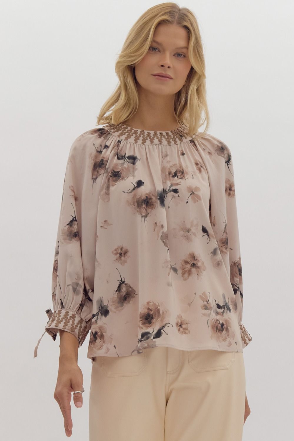 Ecru Floral 3/4 Sleeve Top