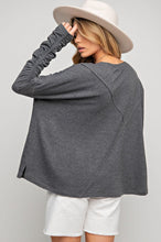 Load image into Gallery viewer, Grey Ruched Sleeve Top
