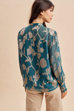 Load image into Gallery viewer, Teal Floral Button Top
