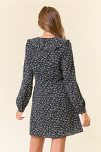 Load image into Gallery viewer, Black Floral Peter Pan Collar Dress
