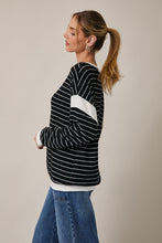 Load image into Gallery viewer, Gilli B+W Stripe Contrast Top
