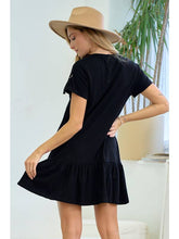 Load image into Gallery viewer, Black Strappy Shoulder Dress
