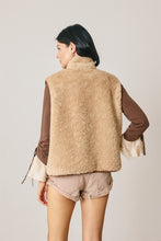 Load image into Gallery viewer, Reversible Suede Sherpa Vest
