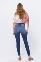 Load image into Gallery viewer, JB Jillian Button Fly Skinnies
